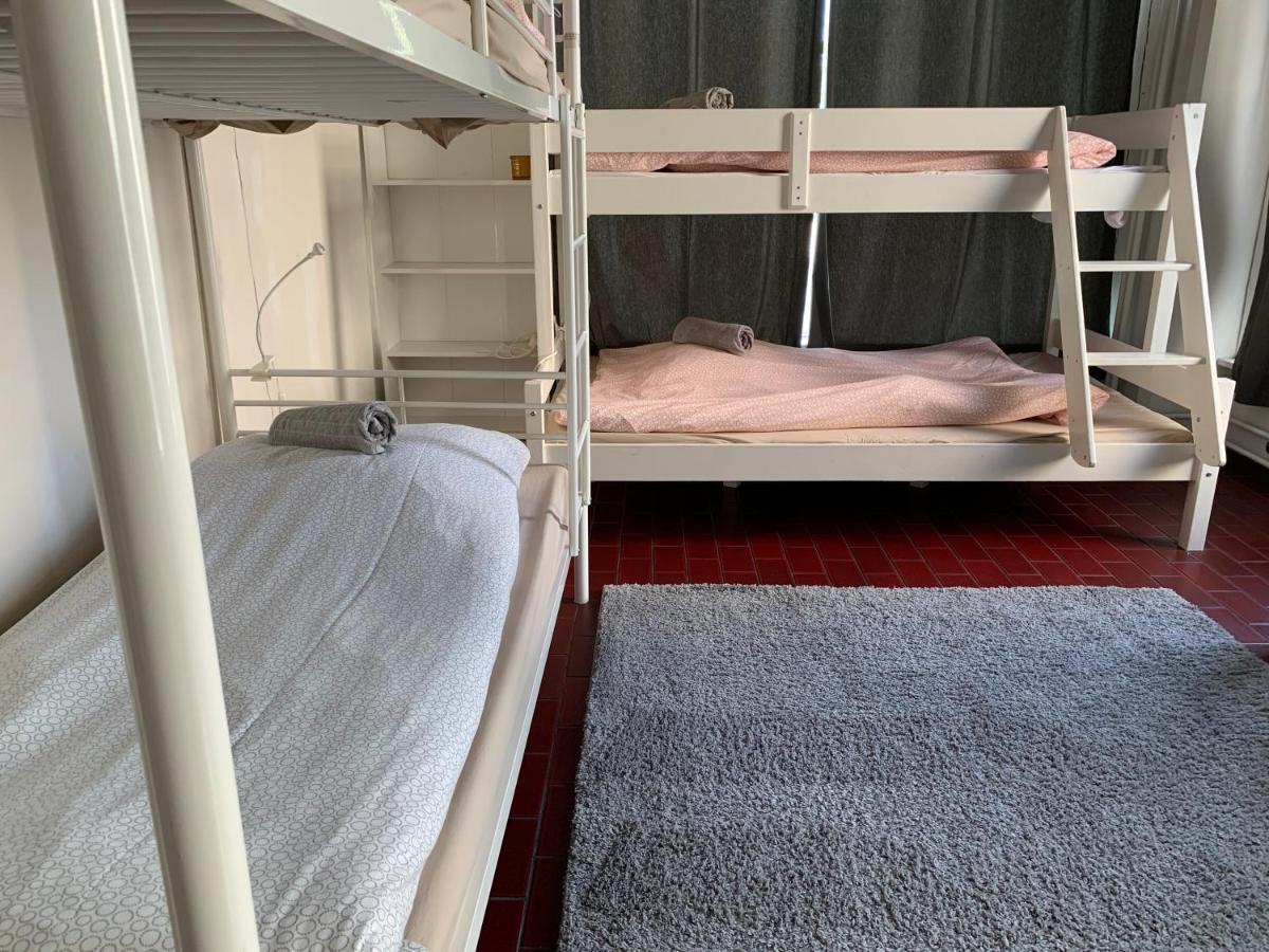 רובניימי Wherever Mini Hostel מראה חיצוני תמונה