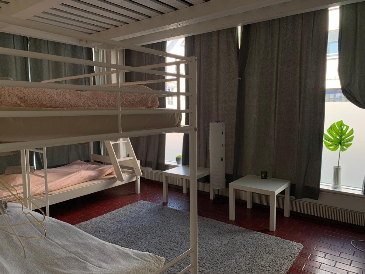 רובניימי Wherever Mini Hostel מראה חיצוני תמונה
