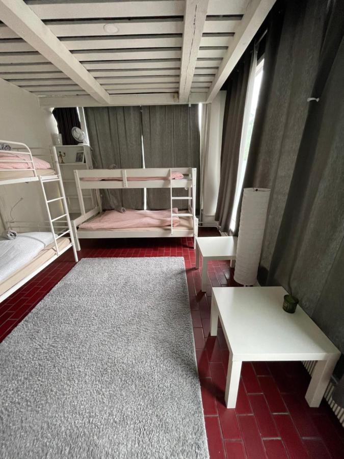 רובניימי Wherever Mini Hostel מראה חיצוני תמונה
